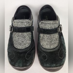 Merrell Encore Sidestep Black Suede Clogs Slip Ons Shoes Women's Size 9